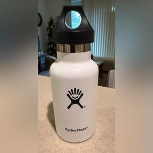 Hydro Flask 12 oz. White Water Bottle